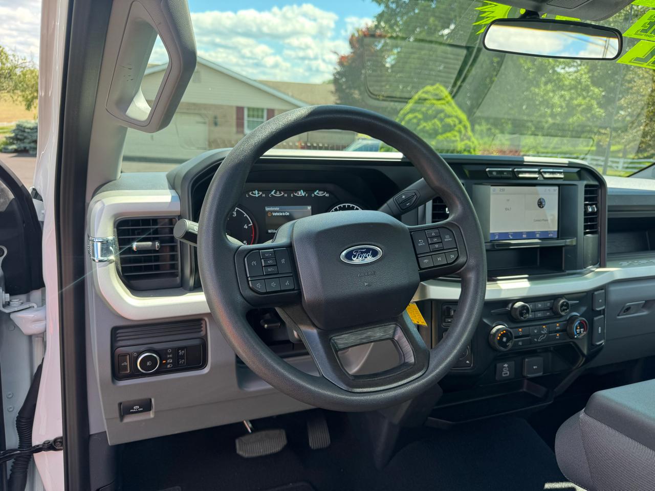 Ford Super Duty F-350 SRW  2023