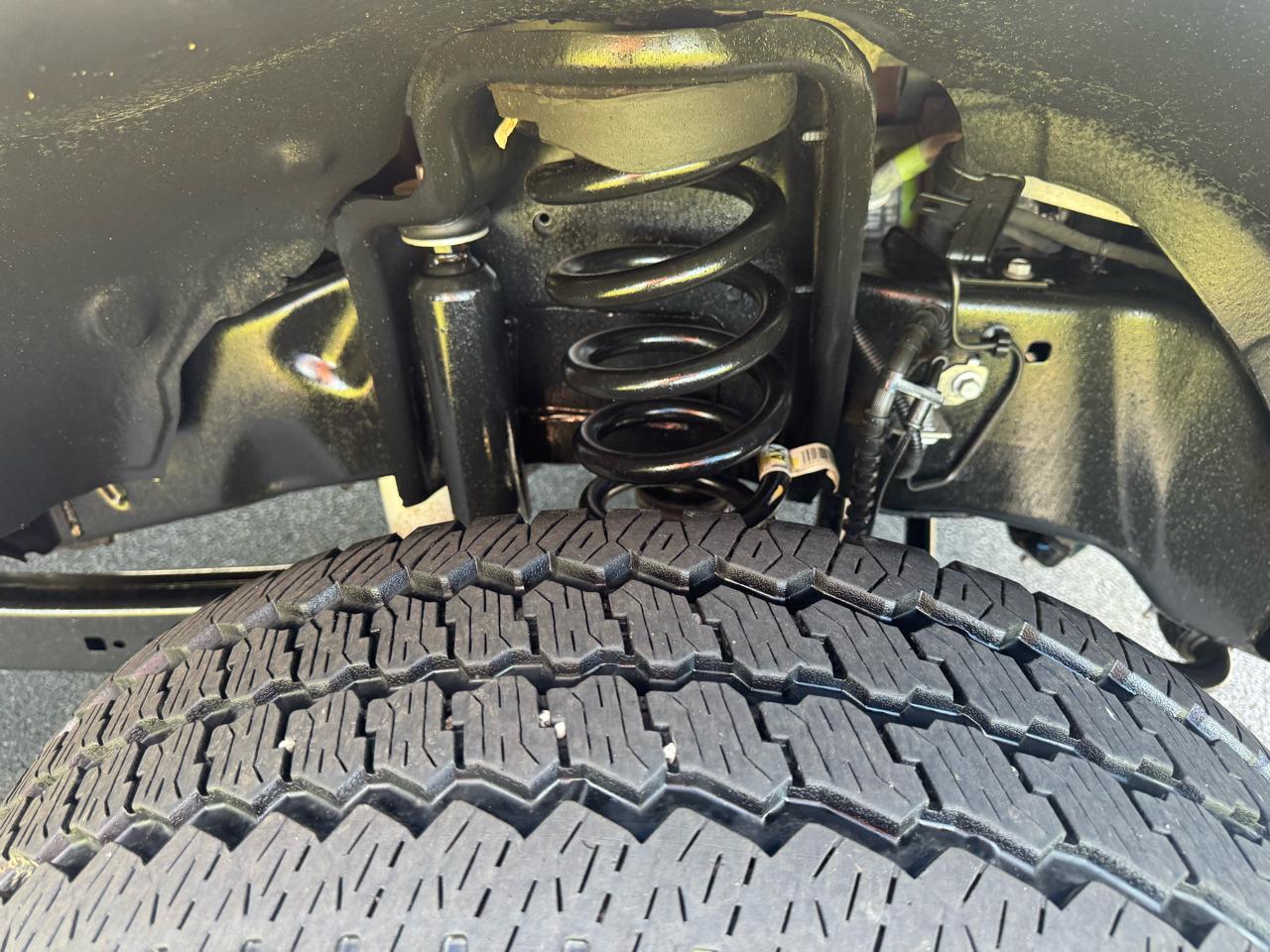Ford Super Duty F-350 SRW  2023