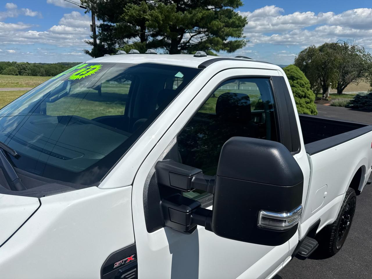Ford Super Duty F-350 SRW  2023