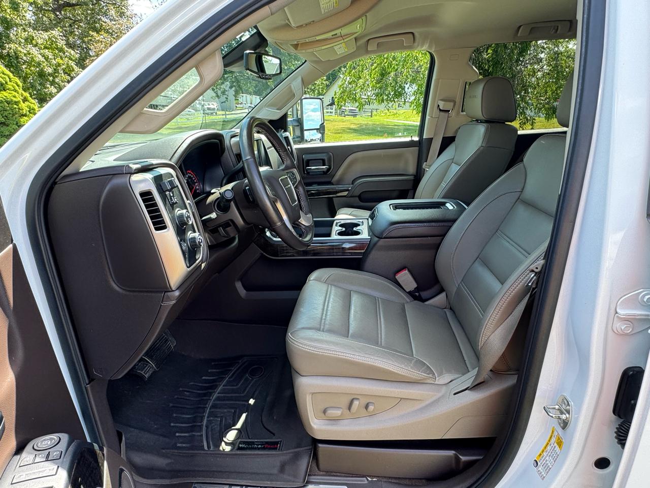 GMC Sierra 2500HD 4WD Crew Cab 153.7" Denali 2016