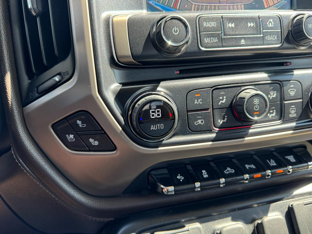 GMC Sierra 2500HD 4WD Crew Cab 153.7" Denali 2016