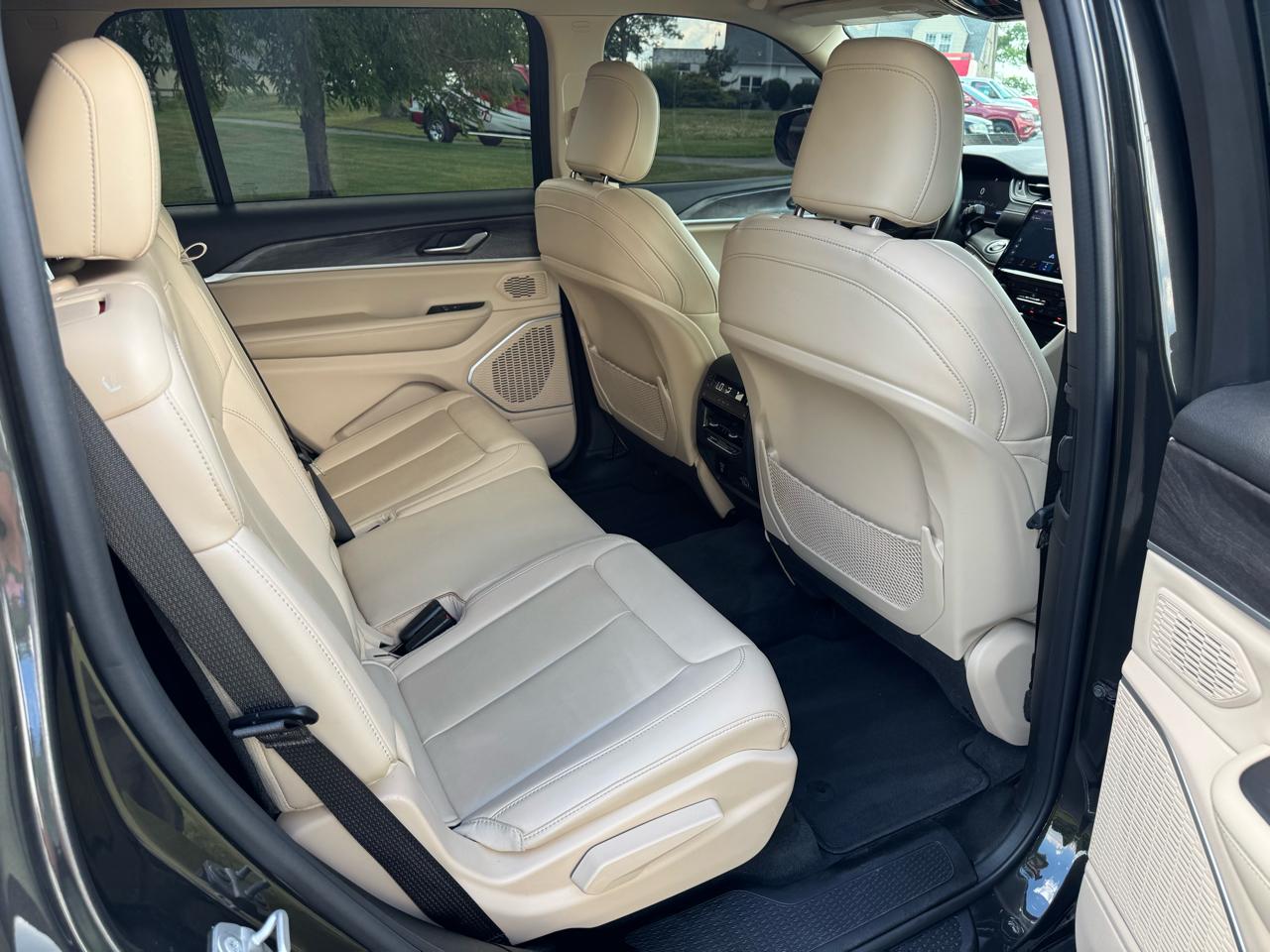 Jeep Grand Cherokee L Limited 4x4 2022