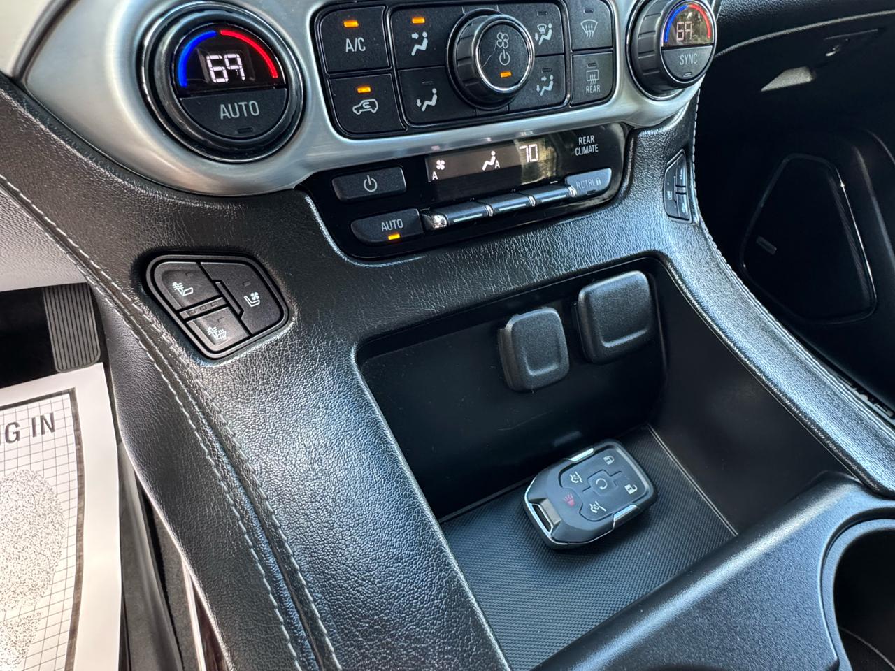 GMC Yukon 4WD 4dr SLT 2019