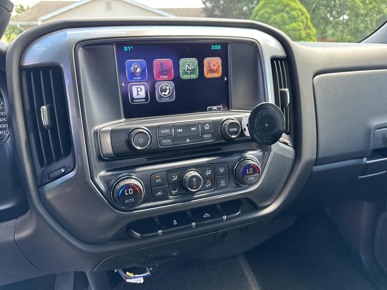 Chevrolet Silverado 1500 4WD Crew Cab 143.5" LT w/1LT 2014