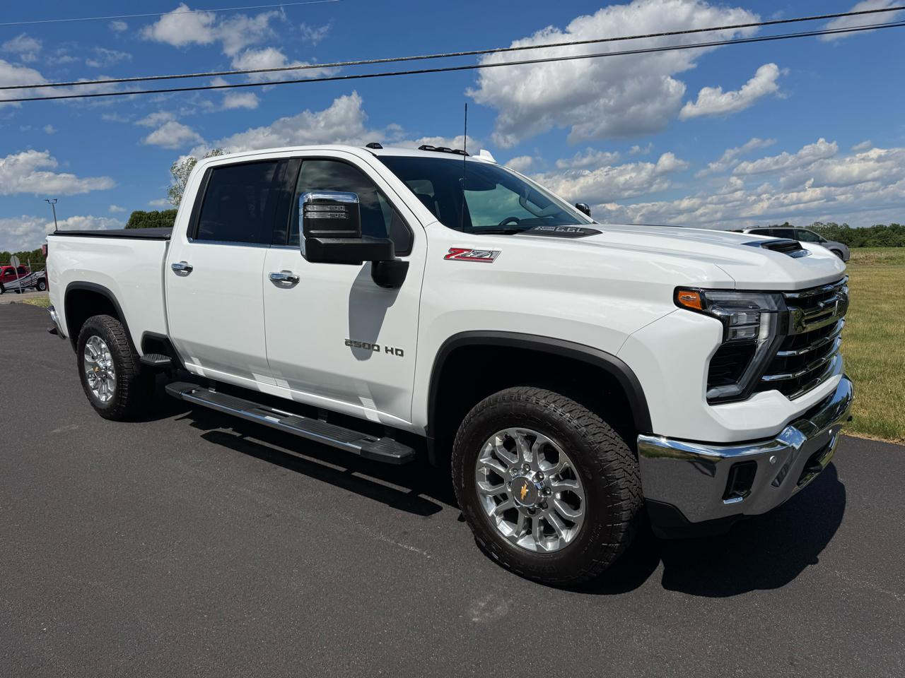 Chevrolet Silverado 2500HD 4WD Crew Cab 159" LTZ 2024