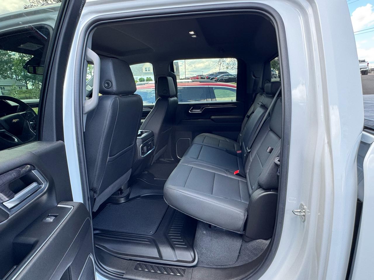 Chevrolet Silverado 2500HD 4WD Crew Cab 159" LTZ 2024