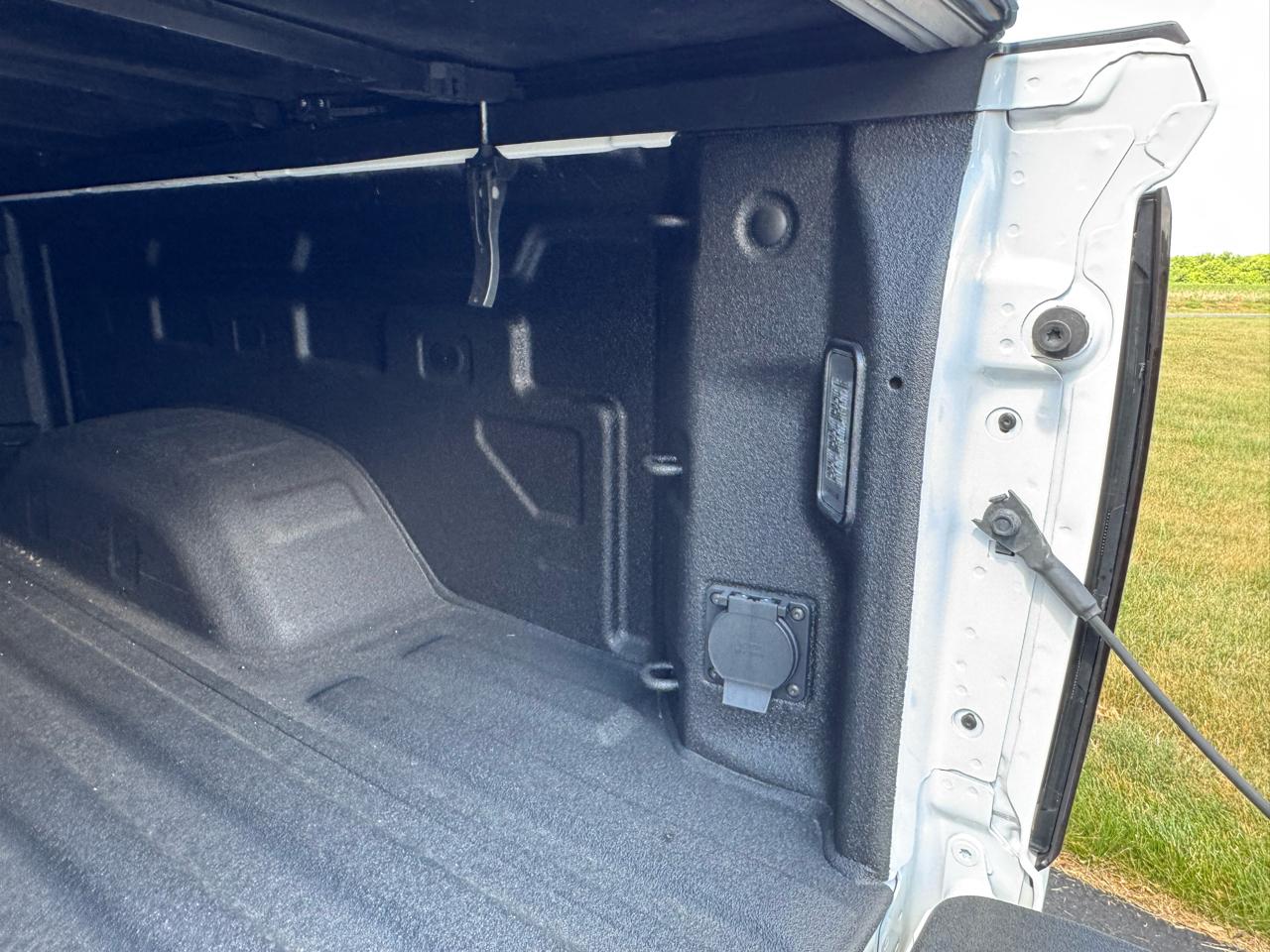 Chevrolet Silverado 2500HD 4WD Crew Cab 159" LTZ 2024