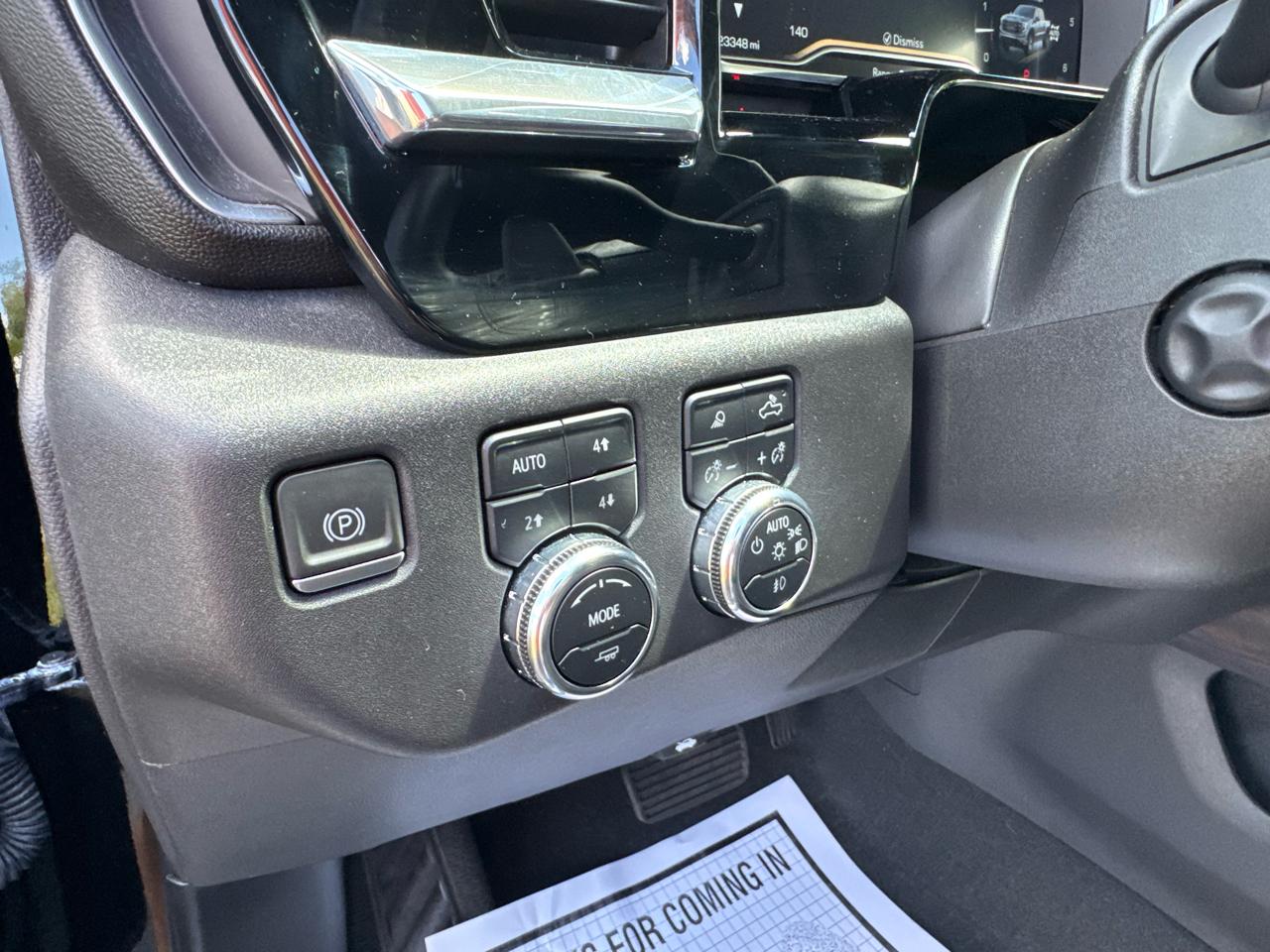 GMC Sierra 1500 4WD Crew Cab 147" SLT 2023