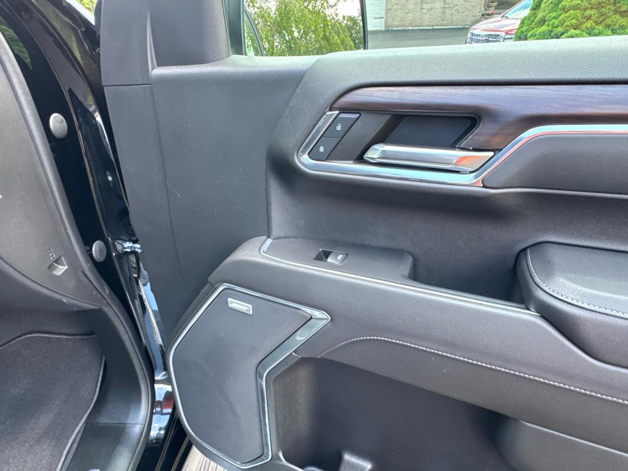 GMC Sierra 1500 4WD Crew Cab 147" SLT 2023