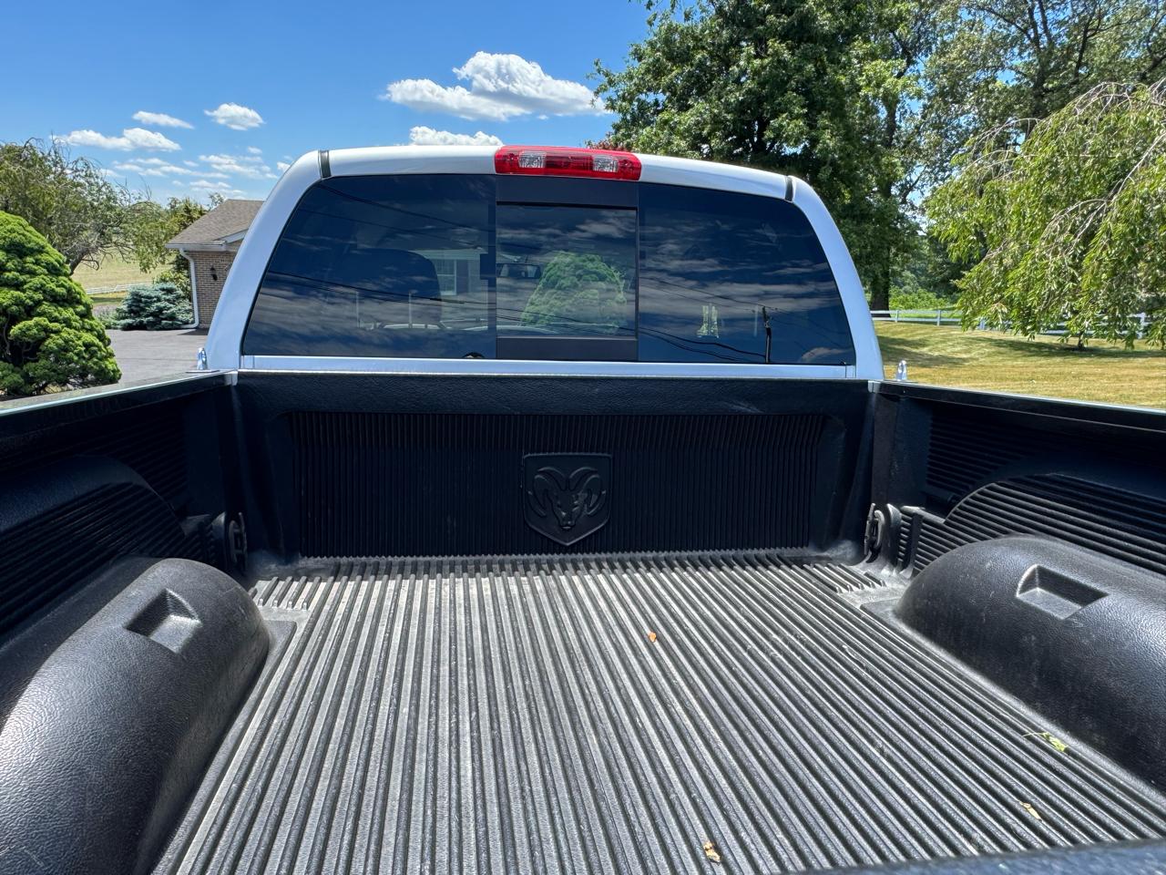 Dodge Ram 2500 4dr Quad Cab 140.5 4WD Laramie 2006