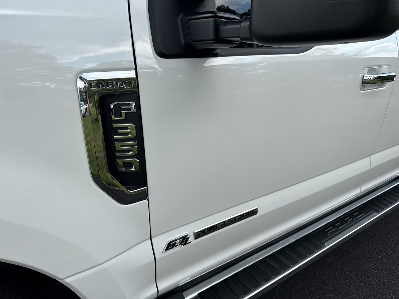 Ford Super Duty F-350 SRW  2022