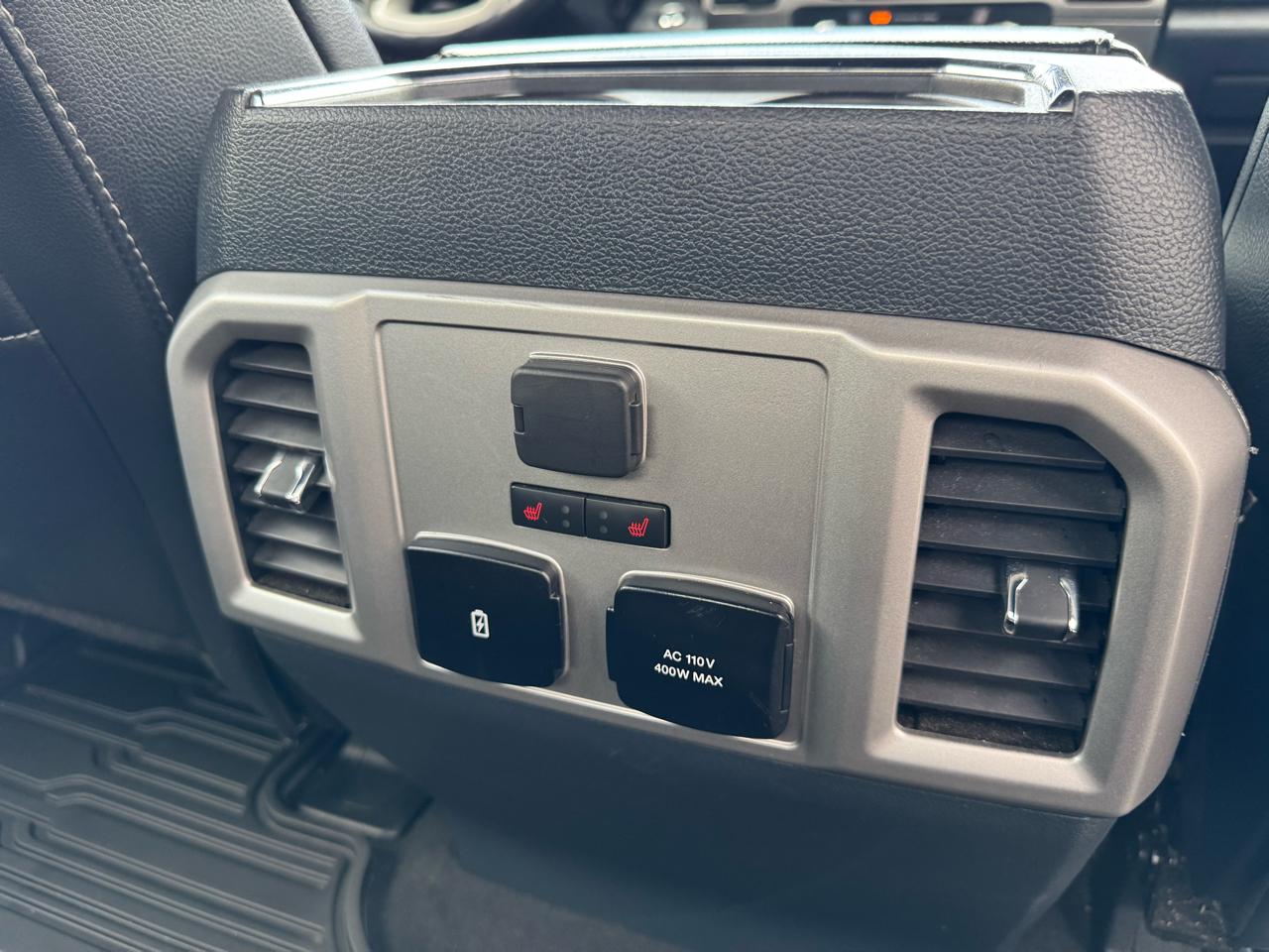Ford Super Duty F-350 SRW  2022