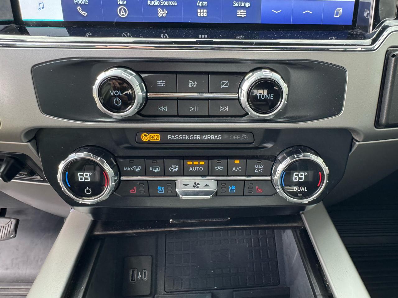 Ford Super Duty F-350 SRW  2022