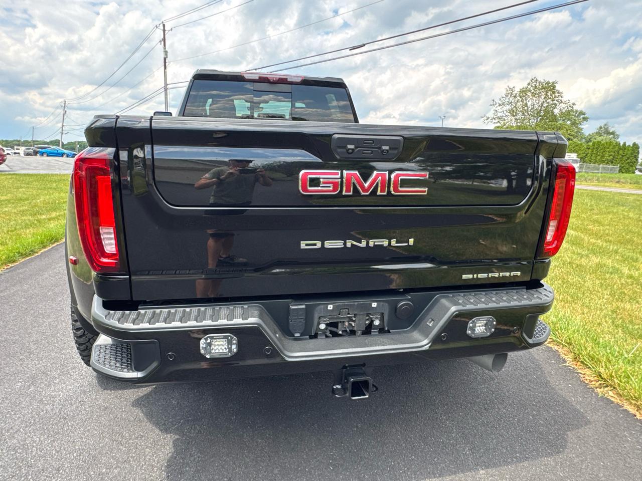 GMC Sierra 3500HD 4WD Crew Cab 172" Denali 2020