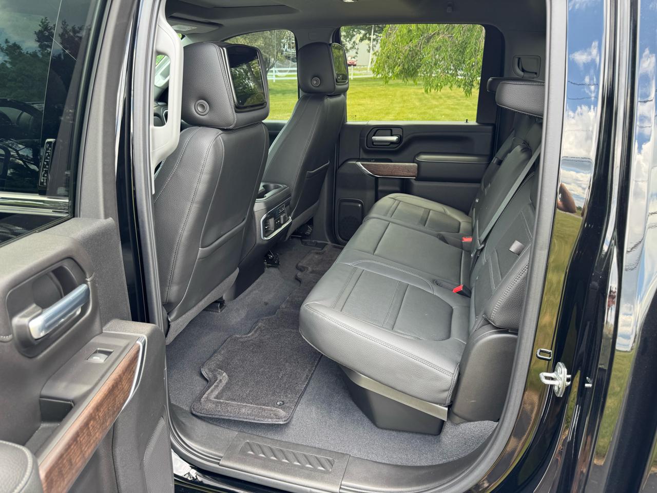 GMC Sierra 3500HD 4WD Crew Cab 172" Denali 2020