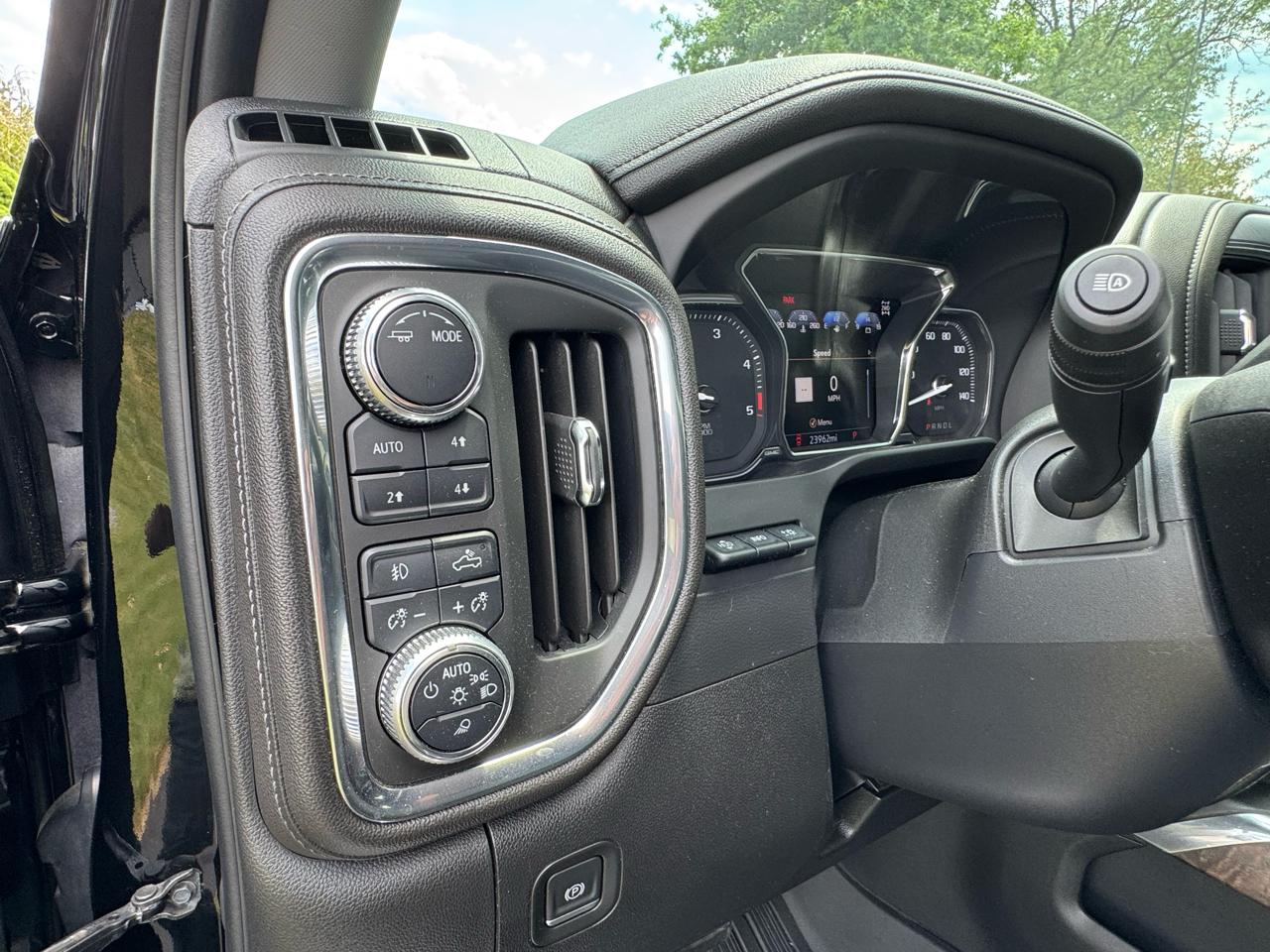 GMC Sierra 3500HD 4WD Crew Cab 172" Denali 2020