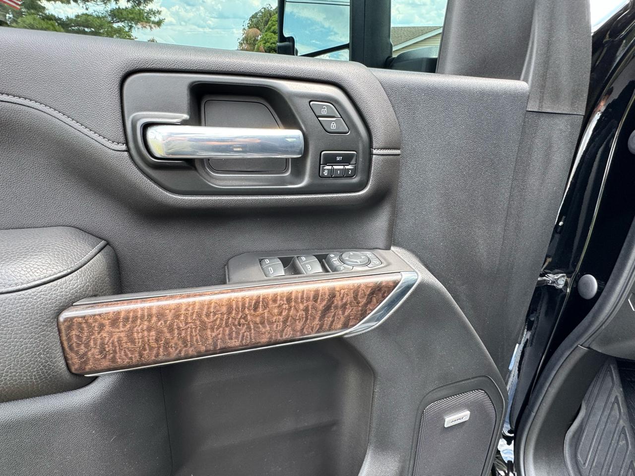 GMC Sierra 3500HD 4WD Crew Cab 172" Denali 2020