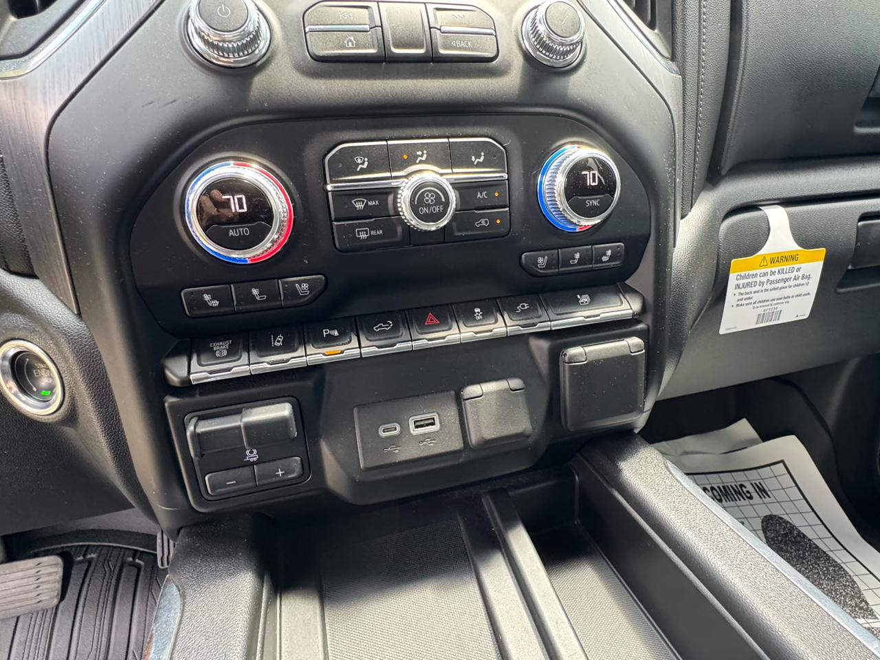 GMC Sierra 3500HD 4WD Crew Cab 172" Denali 2020