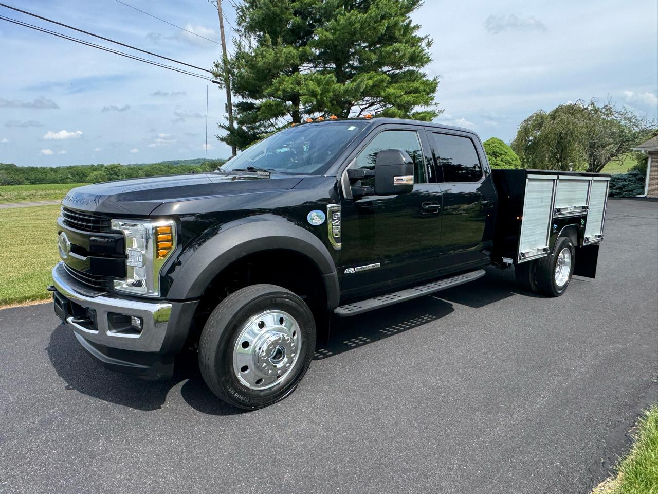 2019 Ford F-450 Lariat 4x4 Crew Cab 179-In DRW's photo