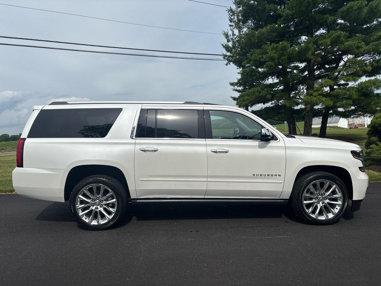 Chevrolet Suburban 4WD 4dr 1500 Premier 2019