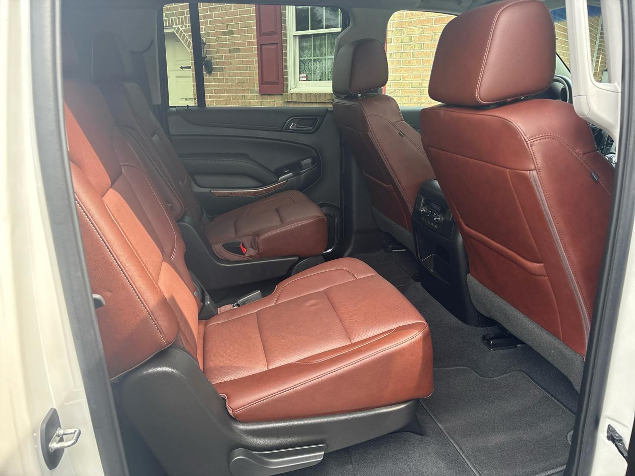 Chevrolet Suburban 4WD 4dr 1500 Premier 2019