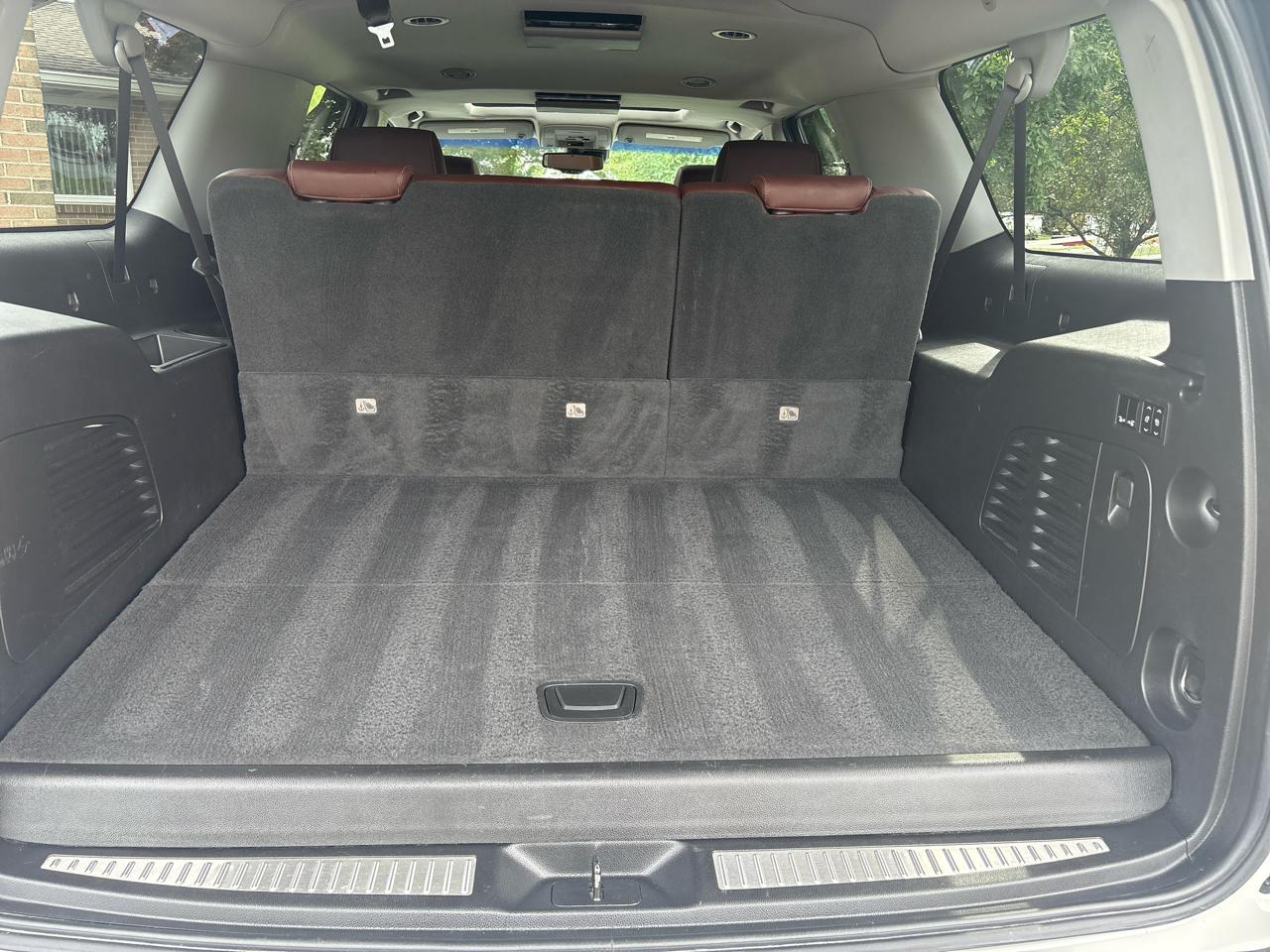 Chevrolet Suburban 4WD 4dr 1500 Premier 2019