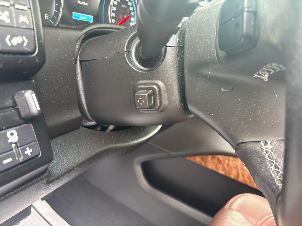 Chevrolet Suburban 4WD 4dr 1500 Premier 2019