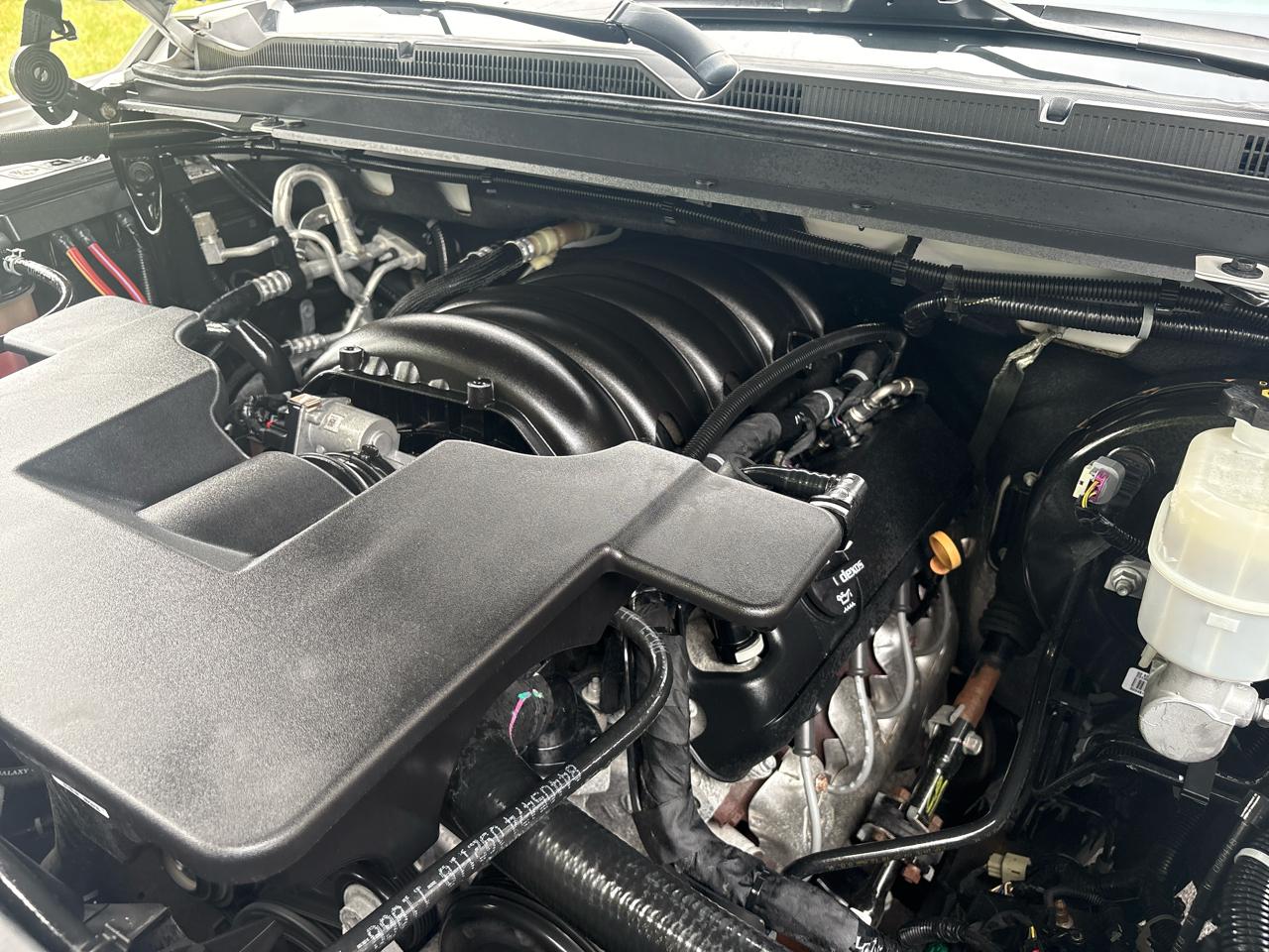 Chevrolet Suburban 4WD 4dr 1500 Premier 2019