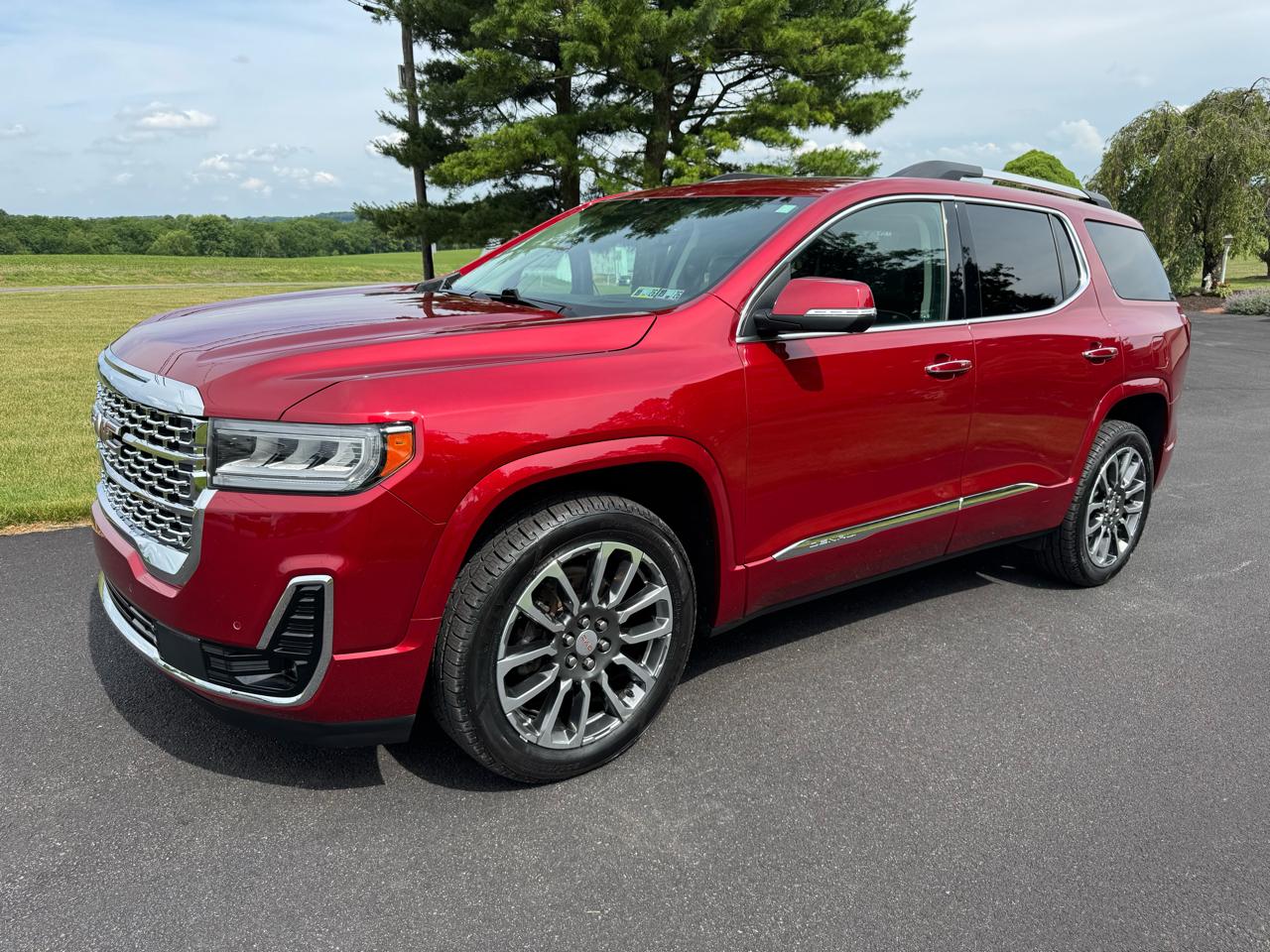 GMC Acadia AWD 4dr Denali 2020