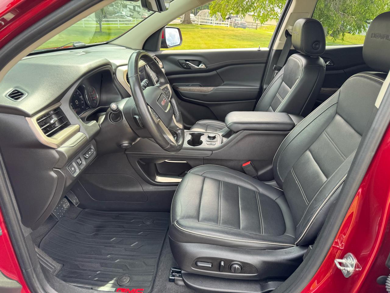 GMC Acadia AWD 4dr Denali 2020