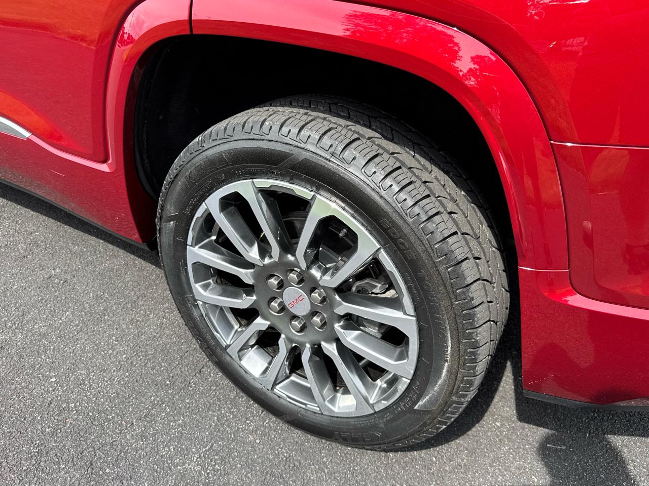GMC Acadia AWD 4dr Denali 2020