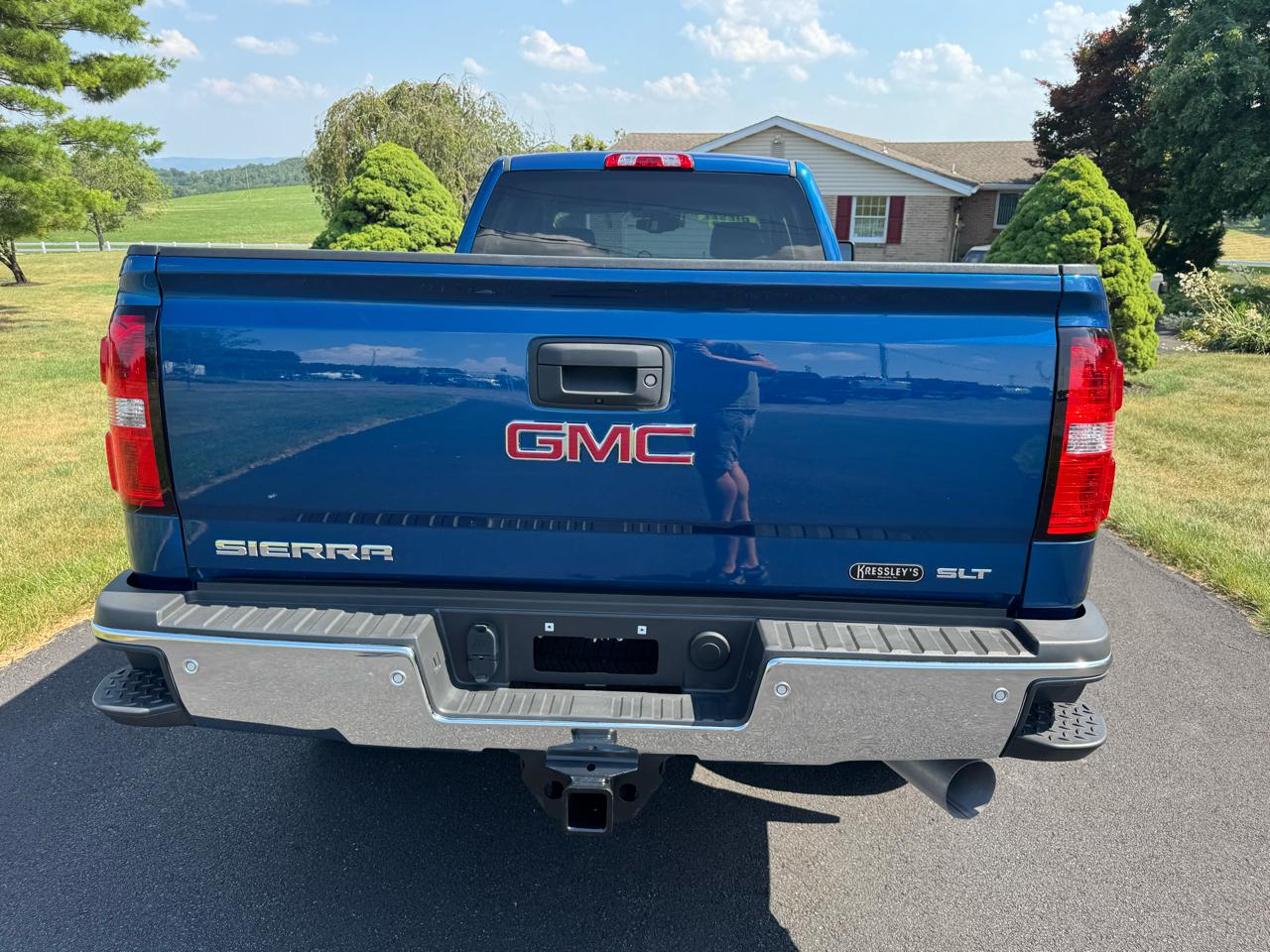 GMC Sierra 2500HD 4WD Crew Cab 167.7" SLT 2017