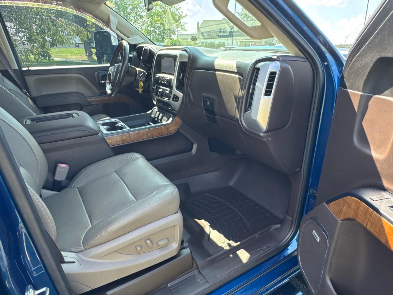 GMC Sierra 2500HD 4WD Crew Cab 167.7" SLT 2017