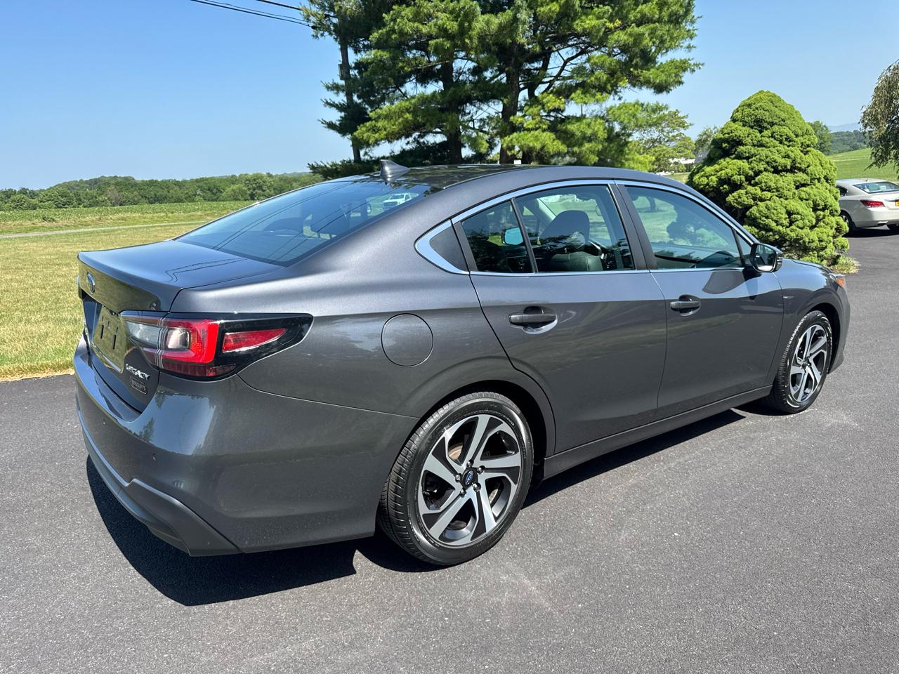 Subaru Legacy Limited CVT 2022