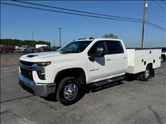 2023 Chevrolet Silverado 3500HD CC 