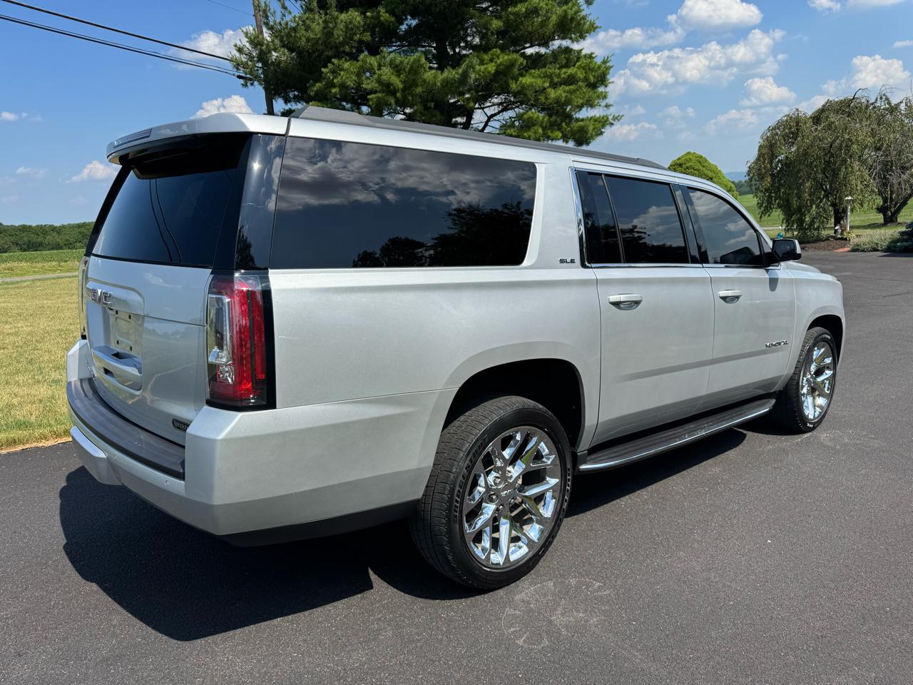 GMC Yukon XL 4WD 4dr SLE 2019