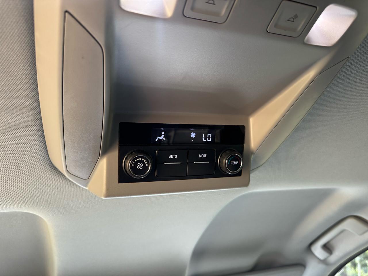 GMC Yukon XL 4WD 4dr SLE 2019