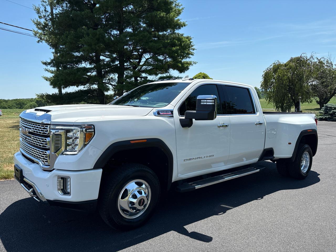 GMC Sierra 3500HD 4WD Crew Cab 172" Denali 2021