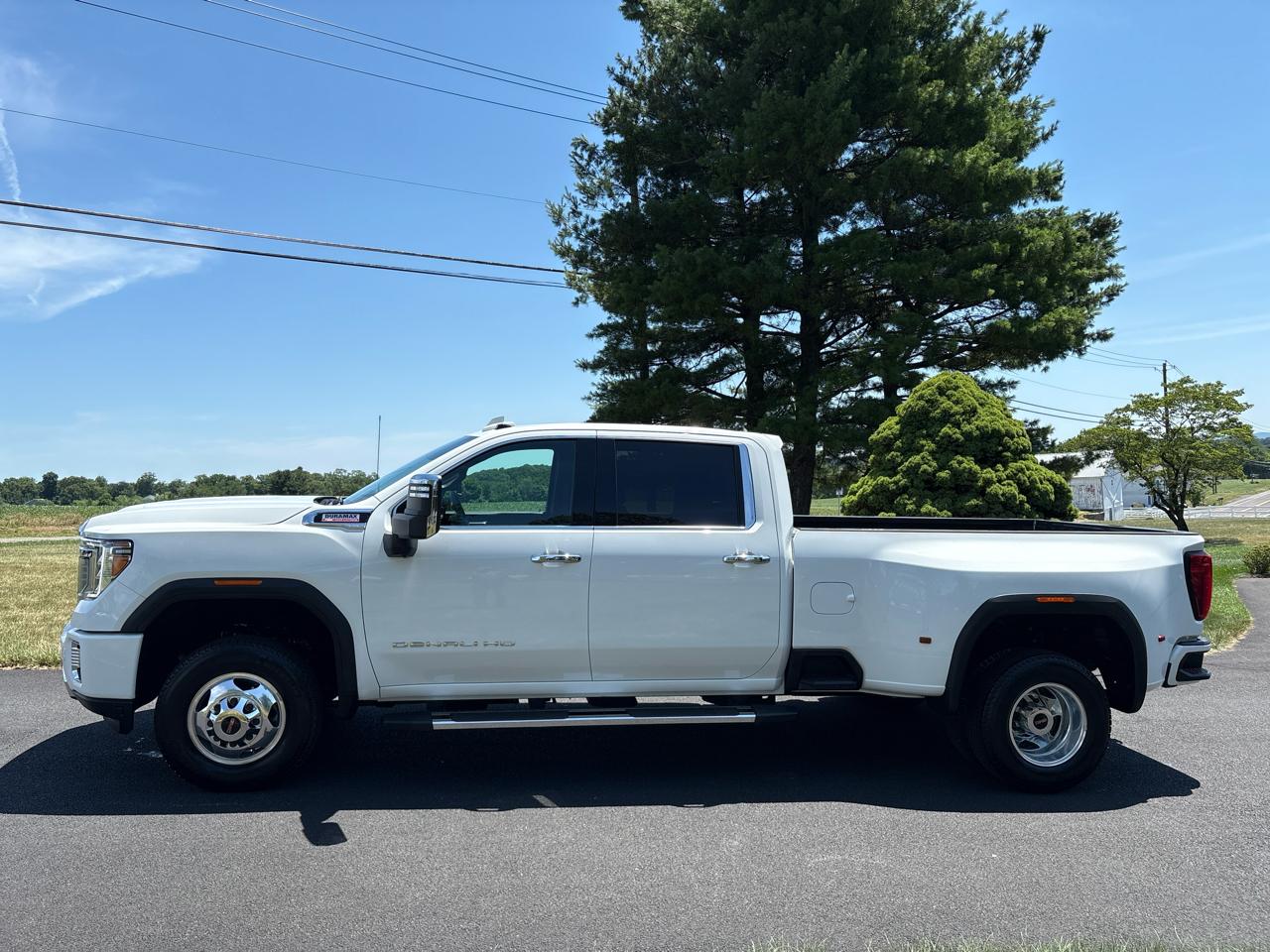 GMC Sierra 3500HD 4WD Crew Cab 172" Denali 2021