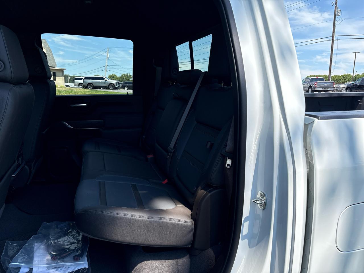 GMC Sierra 3500HD 4WD Crew Cab 172" Denali 2021