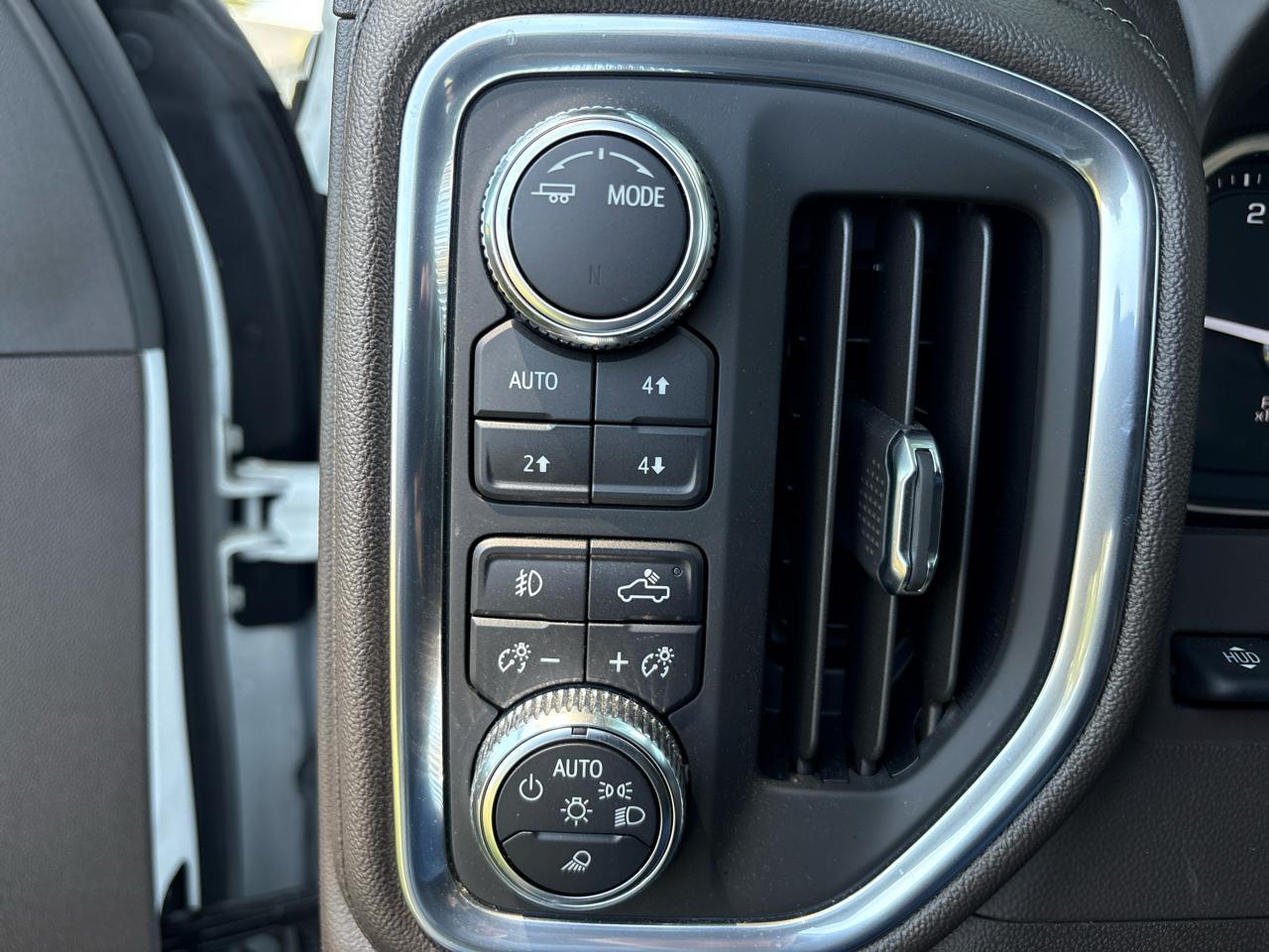GMC Sierra 3500HD 4WD Crew Cab 172" Denali 2021