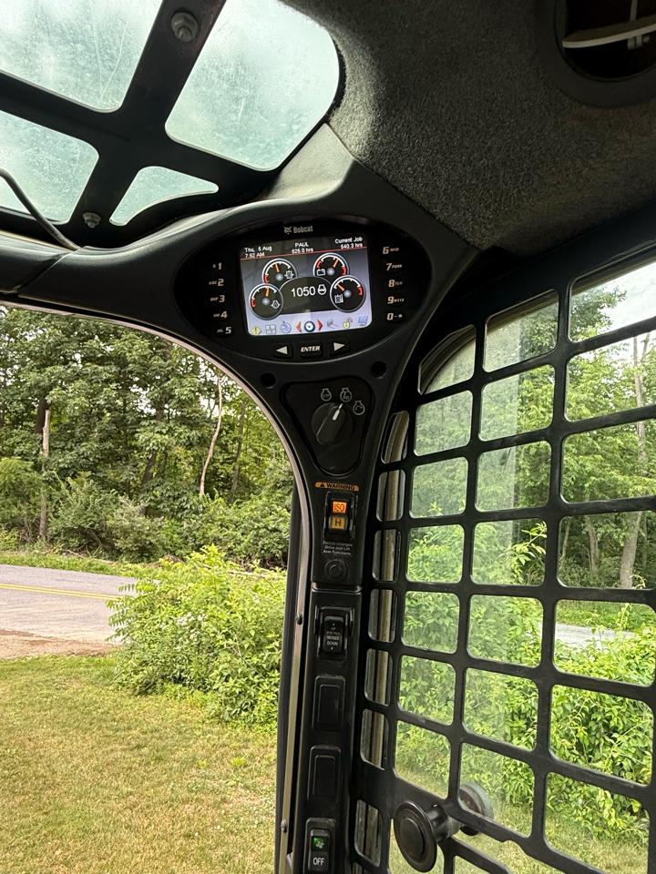 Bobcat T870  2019