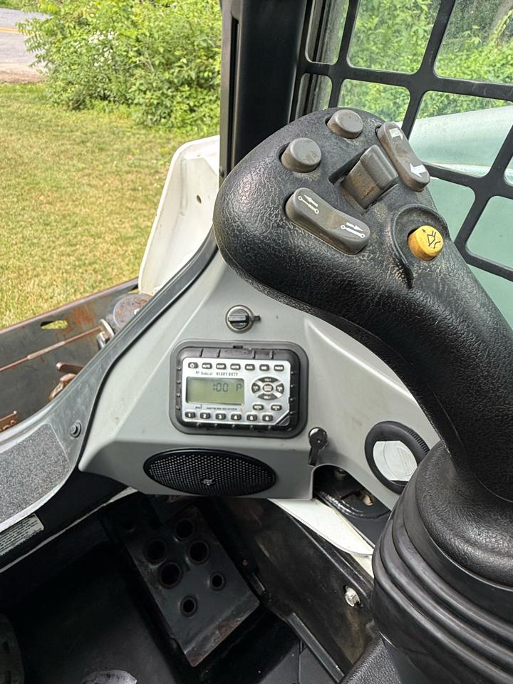 Bobcat T870  2019