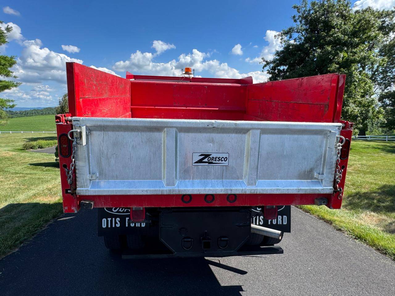 Ford Super Duty F-550 DRW XL 4WD Reg Cab 145" WB 60" CA 2021