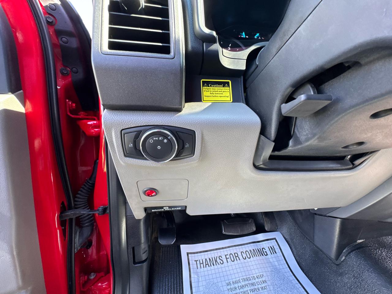 Ford Super Duty F-550 DRW XL 4WD Reg Cab 145" WB 60" CA 2021