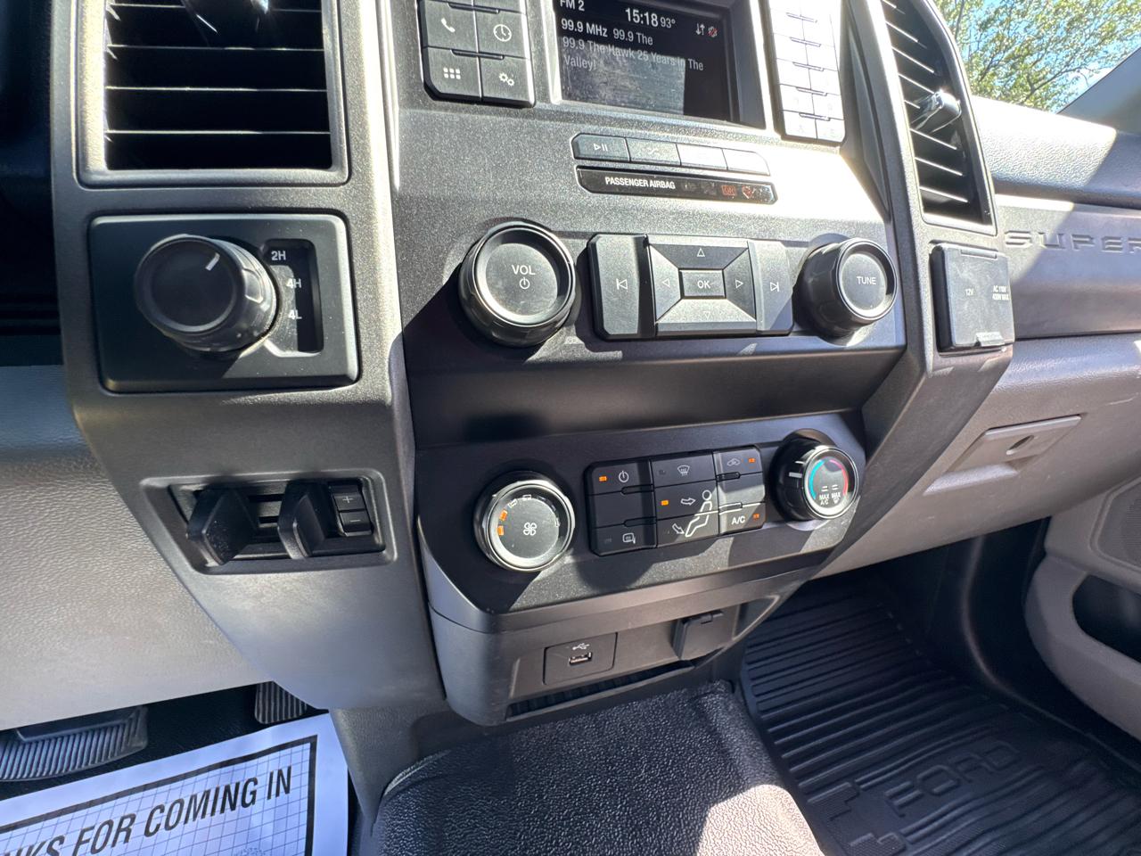 Ford Super Duty F-550 DRW XL 4WD Reg Cab 145" WB 60" CA 2021