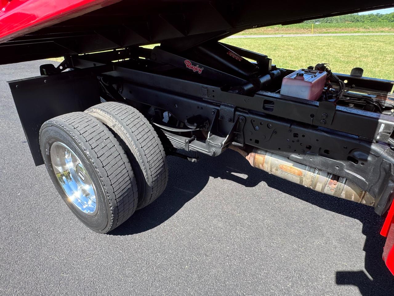 Ford Super Duty F-550 DRW XL 4WD Reg Cab 145" WB 60" CA 2021