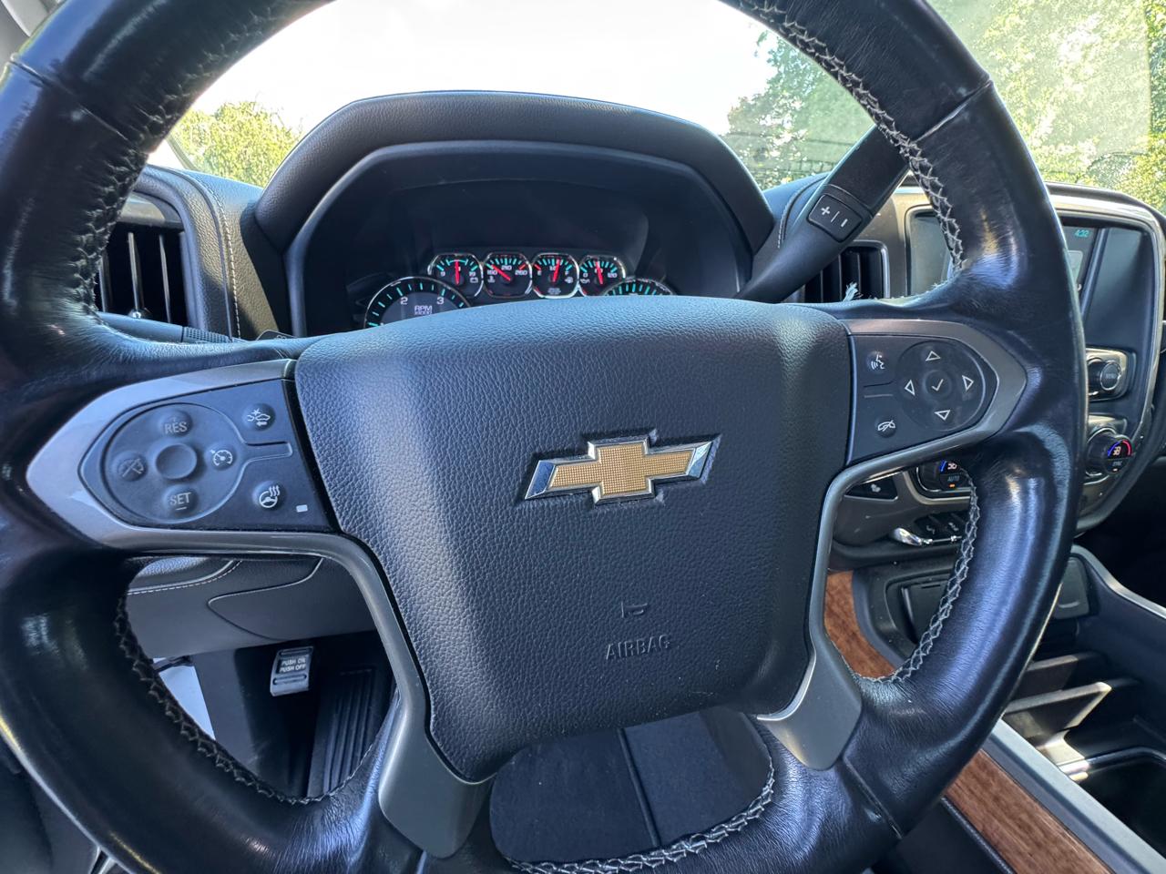 Chevrolet Silverado 2500HD 4WD Crew Cab 153.7" High Country 2019