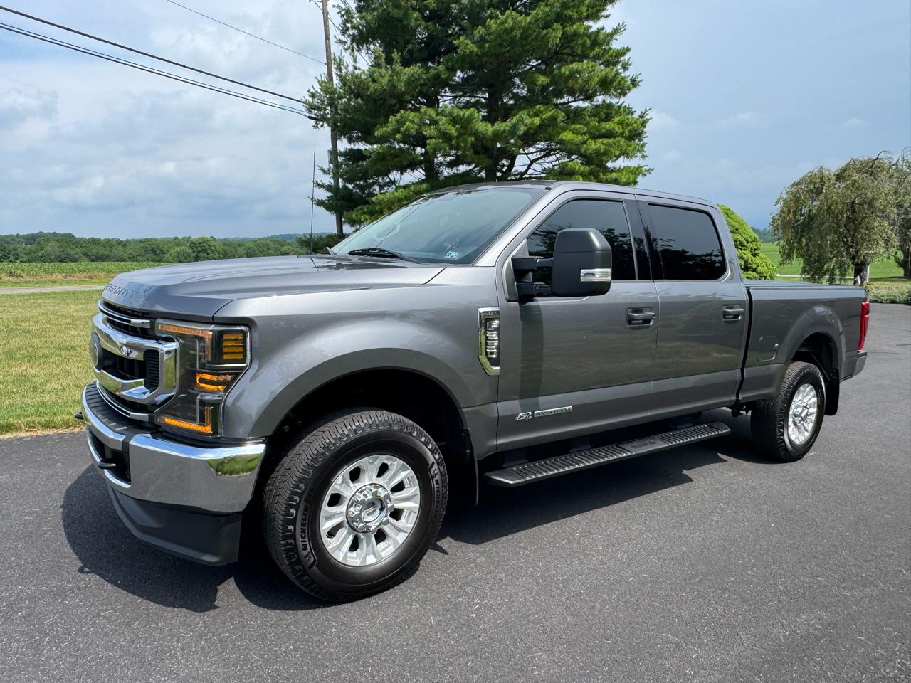Ford Super Duty F-250 SRW XLT 4WD Crew Cab 6.75' Box 2021