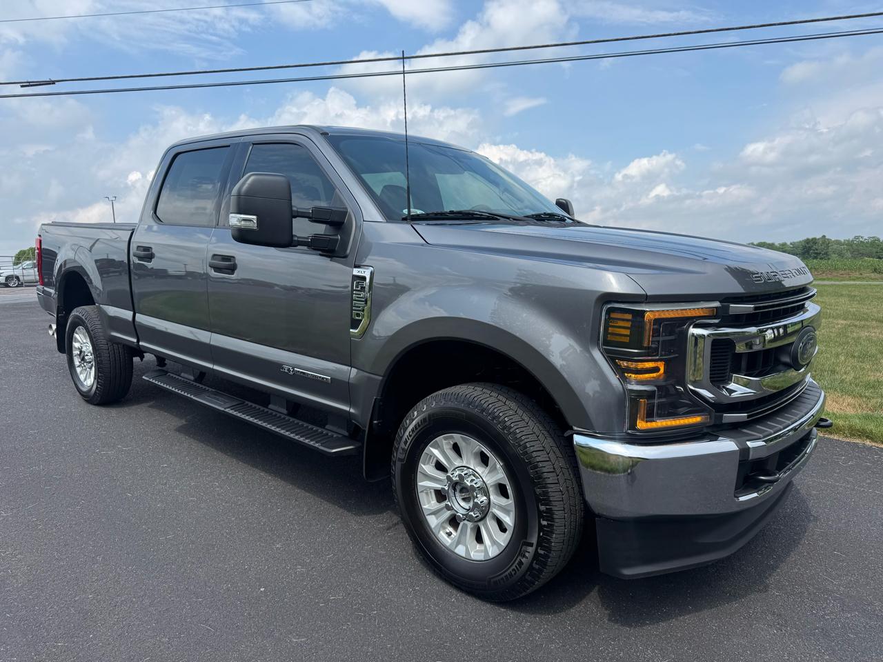Ford Super Duty F-250 SRW XLT 4WD Crew Cab 6.75' Box 2021